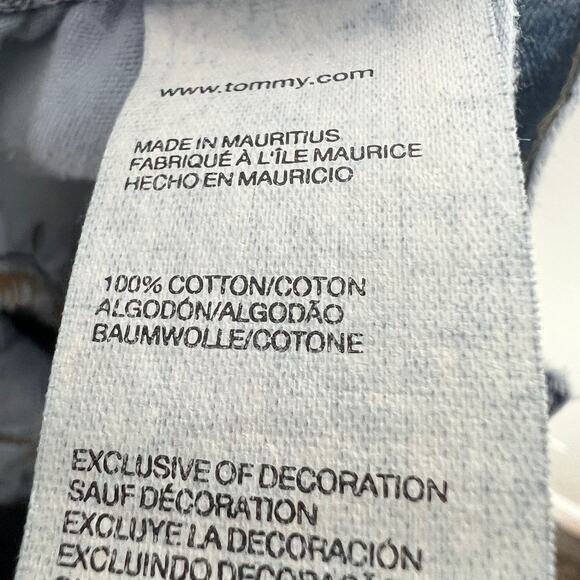 Tommy Hilfiger Jeans Mens Size 40x30 Relaxed Fit Light Wash Blue Denim - Picture 10 of 11